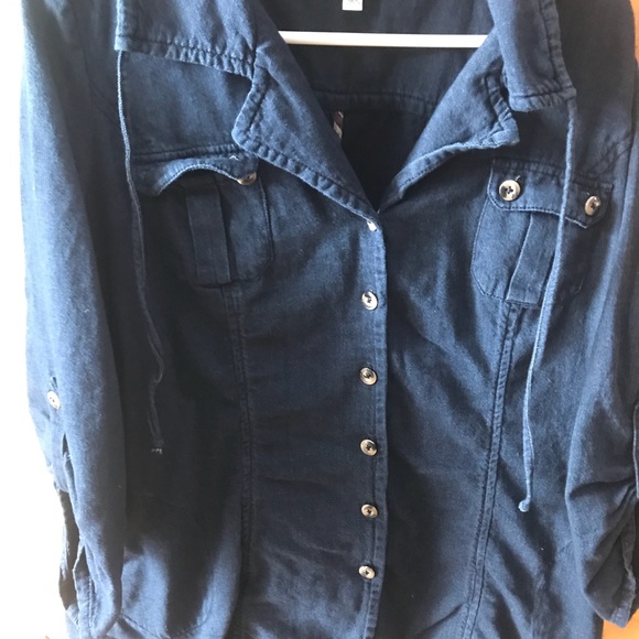 CABI denim shirt/ tunic - Picture 8 of 8